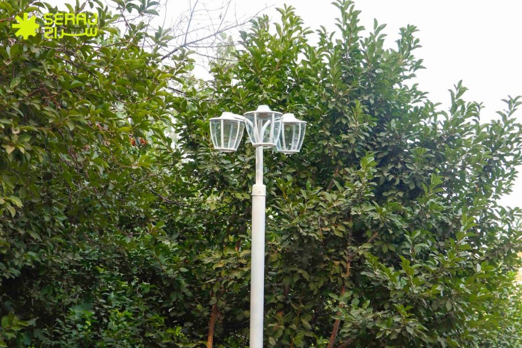 نصب چراغ‌های سرلوله