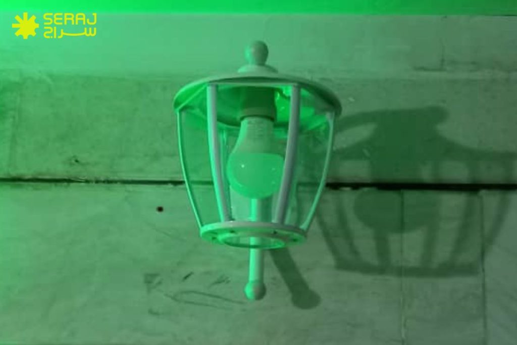 مراحل رنگآمیزی چراغهای باغی با رنگ کورهای