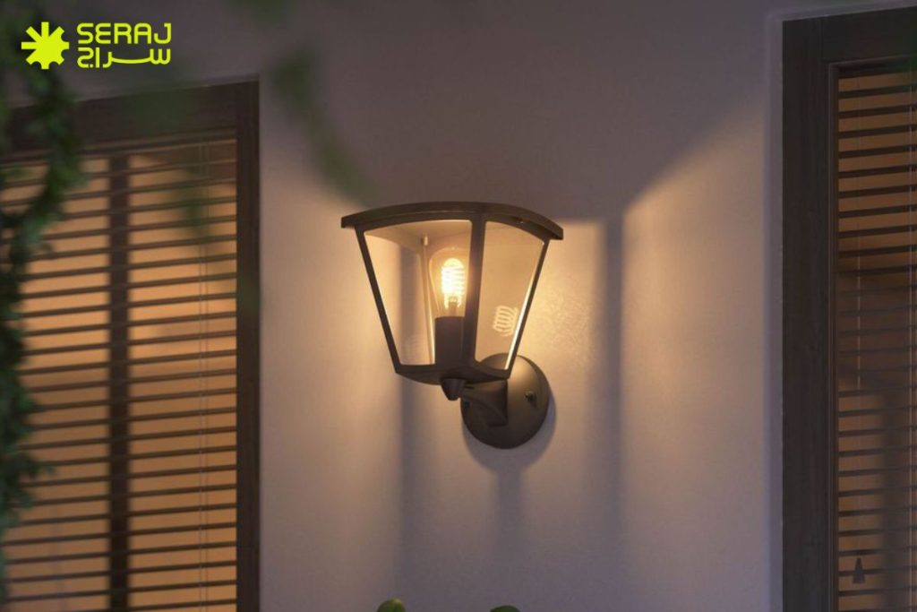 چراغ داغ می کند یا پس از مدتی خاموش می شود