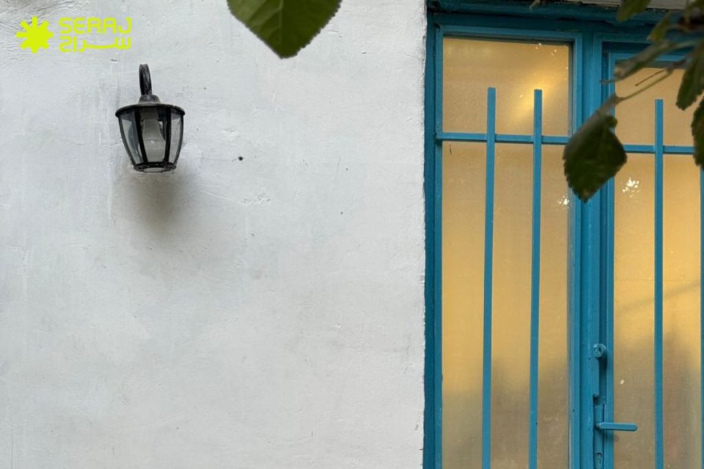 تفاوت چراغ دیواری ارزان و اقتصادی واقعی چیست؟